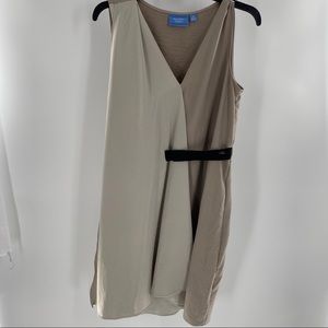 Simply Vera wang cream dress short sleeve tank